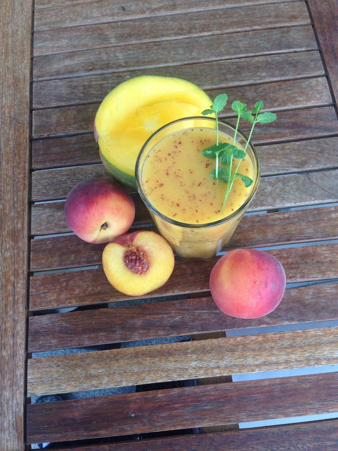 5 délicieuses recettes de smoothies pour faire le plein d'énergie cet été