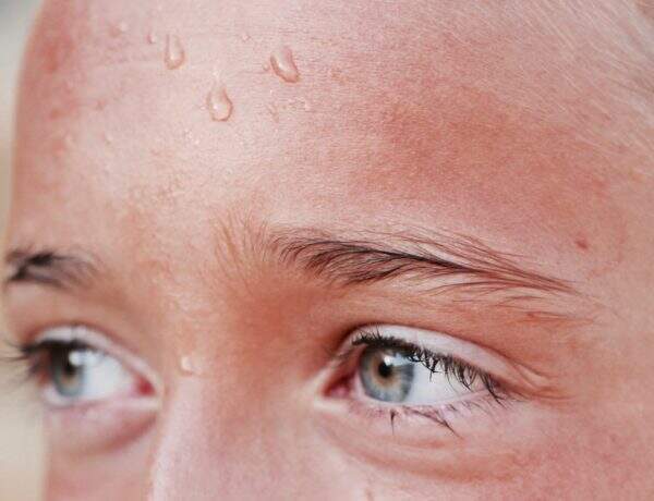 5 conseils pour gérer ses bouffées de chaleur l'été