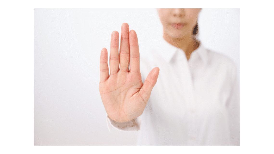 Femme qui arrête l'alccol dry january