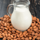 carafe de lait d'amande